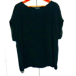 Raw silk-look black dropped sleeve top